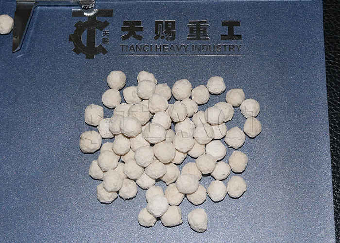 स्थिर प्रदर्शन और आसान संचालन के साथ दानेदार उर्वरकों के निरंतर उत्पादन के लिए आदर्श