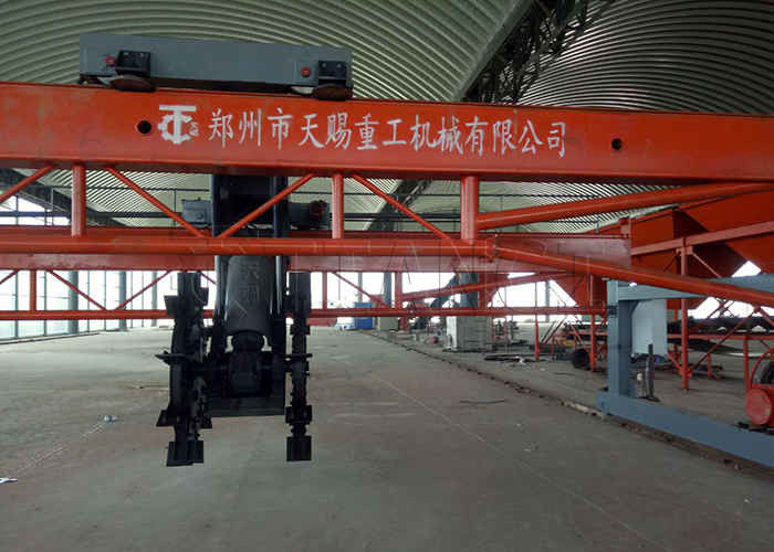 150-400m3/H क्षमता कार्बनिक अपशिष्ट खाद टर्नर मशीन पहिया प्रकार