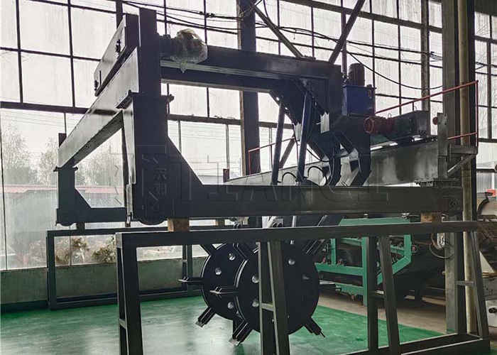 उच्च क्षमता कार्बनिक अपशिष्ट किण्वन खाद उपकरण पहिया प्रकार खाद टर्नर