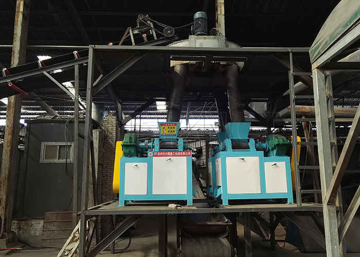 चिकन खाद उर्वरक granulation उत्पादन लाइन कासावा सक्रिय कार्बन रोलर प्रेस granulator उत्पादन लाइन