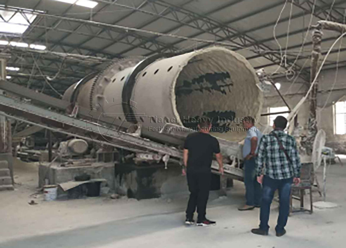 स्प्रे जल-योजक प्रकार ड्रम ग्रैनुलेटर ड्रम ग्रैनुलेटर कार्बनिक-यौगिक उर्वरक ड्रम ग्रैनुलेटर दानेदार लाइन के लिए