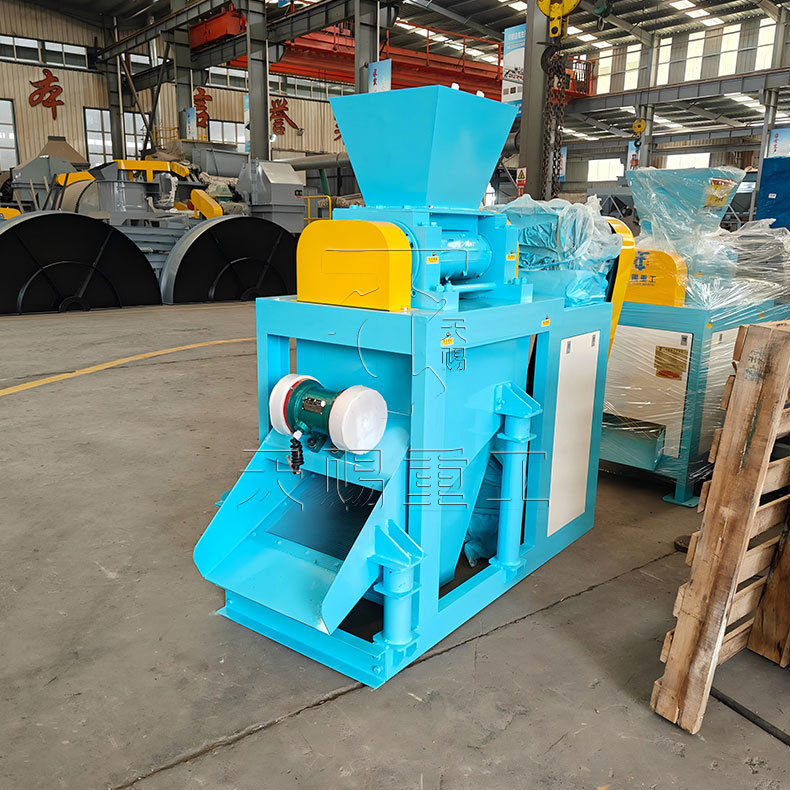 दानेदार ह्यूमिक एसिड उर्वरक उत्पादन लाइन उपकरण के लिए ह्यूमिक एसिड रोलर प्रेस ग्रेनुलेटर