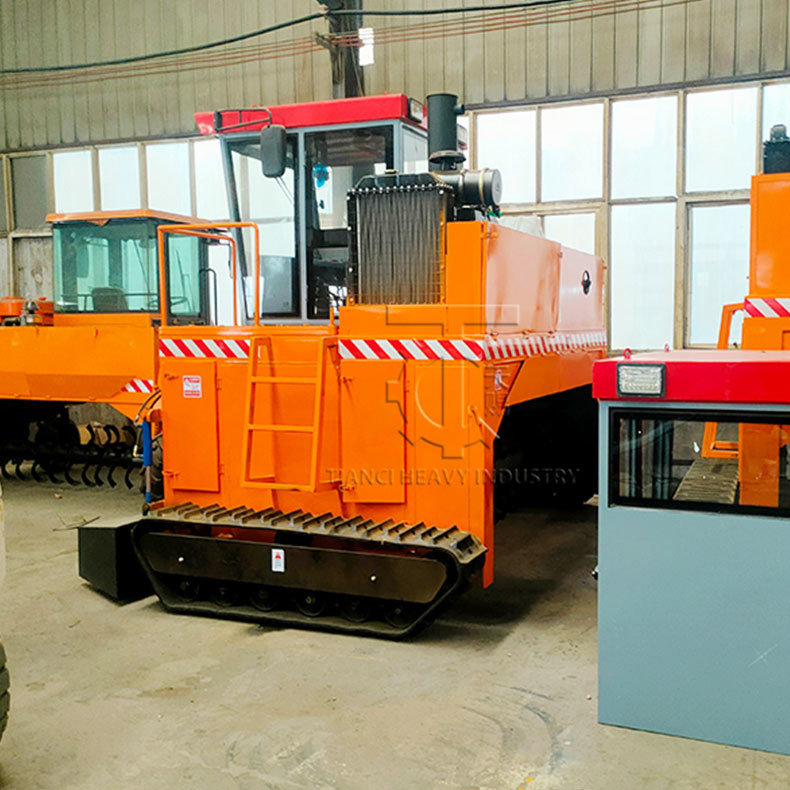 विनिर्माण संयंत्र क्रॉलर प्रकार कार्बनिक खाद किण्वन उपकरण खाद टर्नर